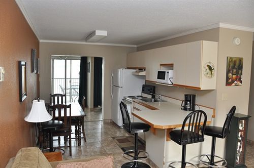Safari Beach Resort Osoyoos Εξωτερικό φωτογραφία