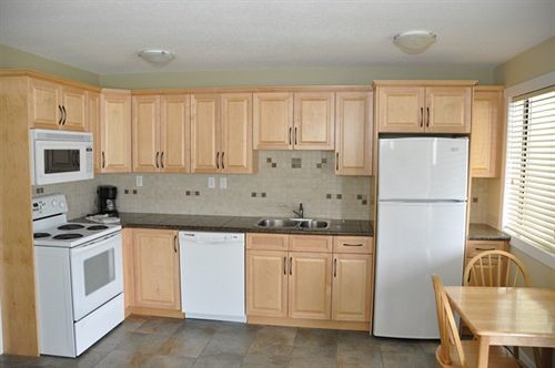Safari Beach Resort Osoyoos Εξωτερικό φωτογραφία